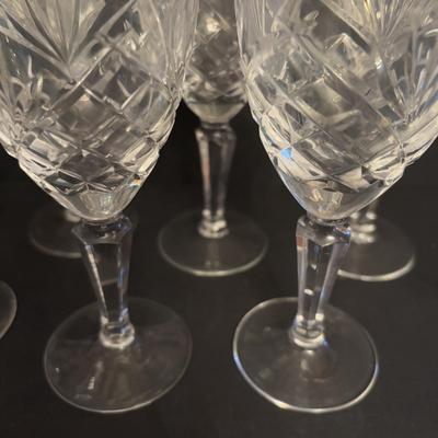 LOT 91: Exquisite Set of 11 Galway Irish Crystal Ashford 6" Wine Glasses w/Plain Base