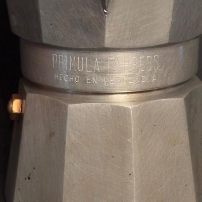 LOT 96: Vintage Primula Express Stovetop Espresso Coffee Maker & Demitasse/Espresso Cups