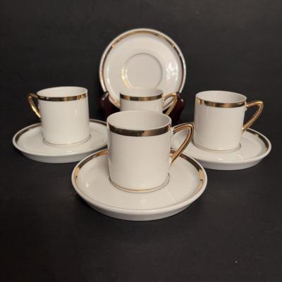 LOT 96: Vintage Primula Express Stovetop Espresso Coffee Maker & Demitasse/Espresso Cups