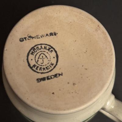 LOT 97: Hogans Keramik, Sweden Stoneware Expresso Mugs & Vintage PeDe Dienes German Coffee Grinder