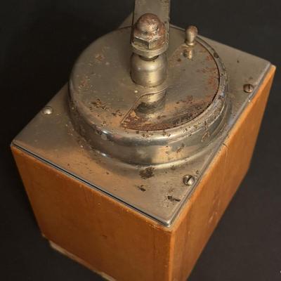 LOT 97: Hogans Keramik, Sweden Stoneware Expresso Mugs & Vintage PeDe Dienes German Coffee Grinder