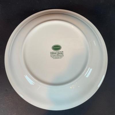 LOT 165: Portmeirion Botanic Garden Canister/Jars (4pcs) Set & Bowls (6pcs)