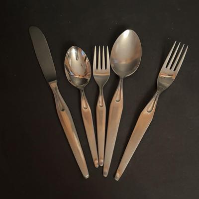 LOT 171: Stainless Flatware by Solingen Germany, 5 pc Place Setting, Service for 12