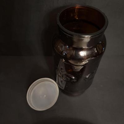 LOT 174: MCM Style Stainless Steel Fondue Set with 60 Inch Round Tablecloth and Matching Napkins (16 Inch Square) and More ...