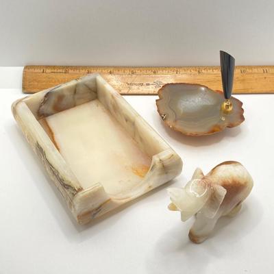 LOT 178: Vintage Desk Collection - Cross Pen / Pencil with Onyx / Stone Paper Holder, Pen Holder and Elephant Figurine