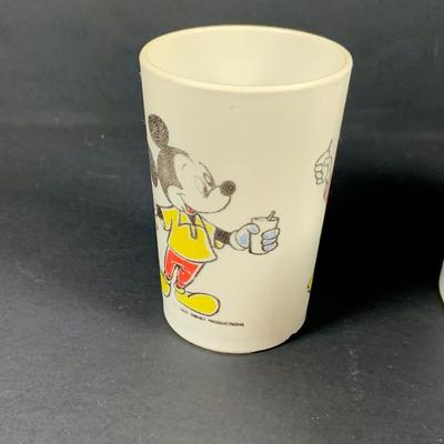 LOT:192: Large Assortment of Disney Collectables Including Glasses, Mugs, Ornaments, Toys and More