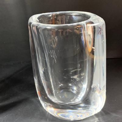 LOT:198: Strombergshyttan and Cristalleries de Vannes-leChantel, France