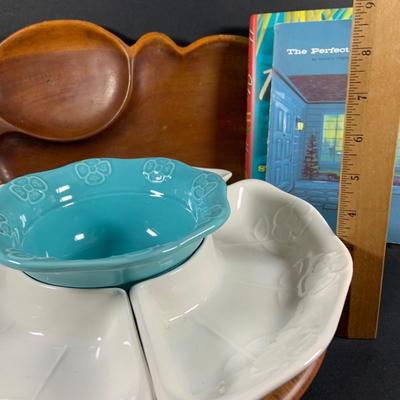LOT:206: Vintage Entertaining Must Haves Including a Ceramic and Wood Lazy Susan Serving Dishes, Wooden Leaf Shaped Serving Dish,...