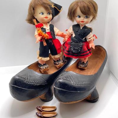 LOT 244: Vintage Wooden Shoe Folk Art Collection - Two Pair of Hand Crafted and Adorable Spanish Dolls