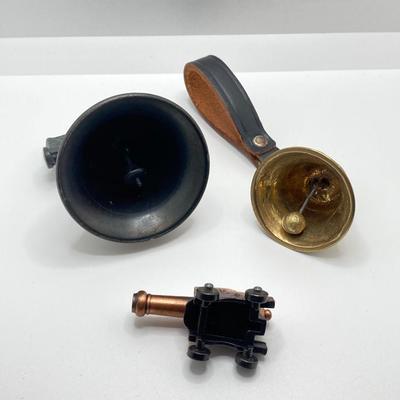 LOT 246: Liberty Bell Collection - Pair of Brass Bookends with Bicentennial Bells and More