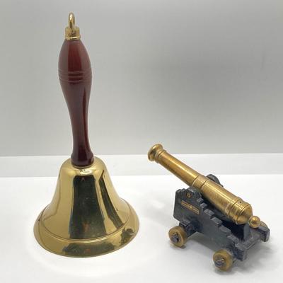 LOT 246: Liberty Bell Collection - Pair of Brass Bookends with Bicentennial Bells and More
