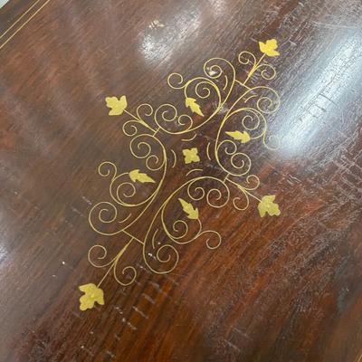 Small Wooden Chest with Golden Brass Inlay (1018CL-BM)