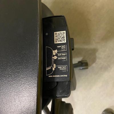 Steelcase Desk Chair (1018FC-BM)