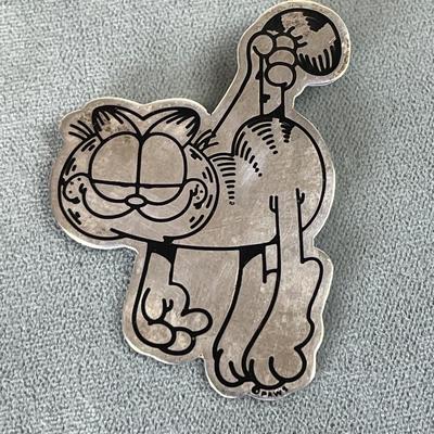 Sterling silver Garfield Cat Pin