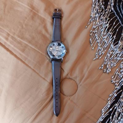 BEADS AND SEQUINS SCARF, 2 WATCHES AND SMALL ZIPPERED BAG