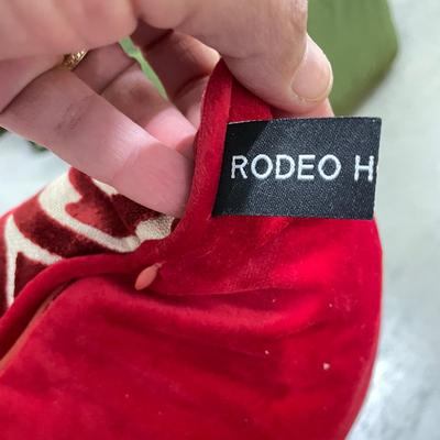 Bold and Beautiful Accent Pillows w/Mackenzie Childs (1018BR-SS)