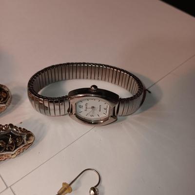 FASHION JEWELRY