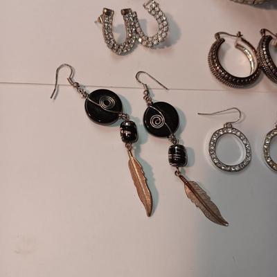 FASHION JEWELRY