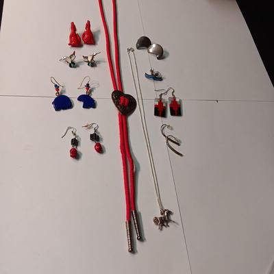 STERLING HORSE PENDANT AND CHAIN PLUS PIERCED EARRINGS