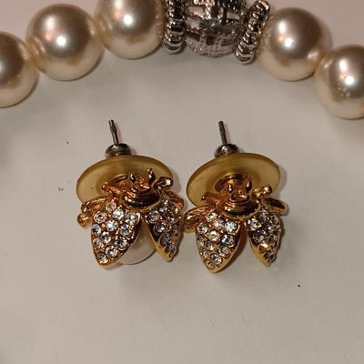 PRETTY IN PINK JEWELRY