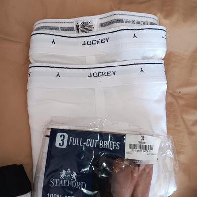 MEN'S NEW UNDERWEAR (34), 3 BELTS (38) SOCKS AND HANKIES