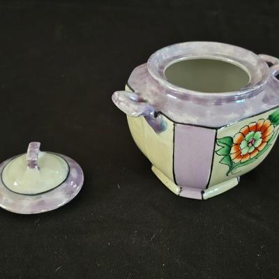 Vintage lusterware tea pot set marked Japan on base