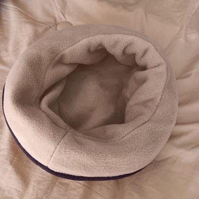 LADIES BELTS (36), FAUX FUR HAT, DANA BUCHMAN SUNGLASSES, ESTEE LAUDER BAG AND MORE
