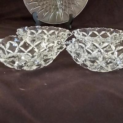Assortment of pressed glass dishes - platter - divided platter and 4 bowls