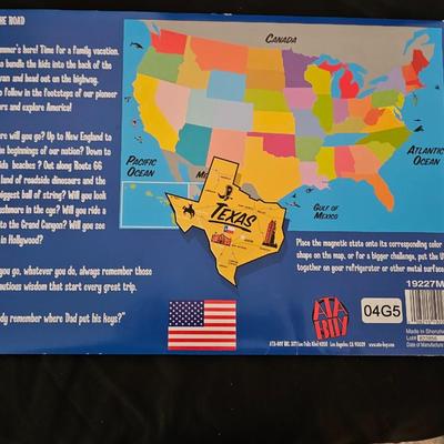 Three collector's albums - U.S.A Magnetic puzzle map