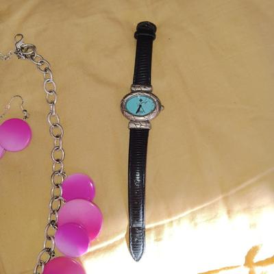 MURANO AND ANOTHER SUNGLASSES, 2 WATCHES AND NECKLACE/EARRING SET