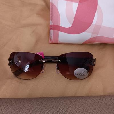 IDENTITY AND NINE & CO SUNGLASSES, ZIPPERED BAGS AND MORE