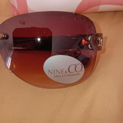 IDENTITY AND NINE & CO SUNGLASSES, ZIPPERED BAGS AND MORE