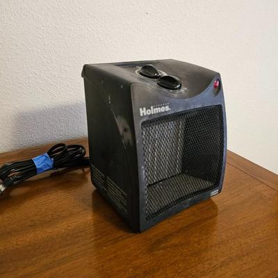 Small Holmes electric heater and a small Windmere electric fan