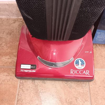 LIKE NEW RICCAR VACUUM WITH A BOX OF BAGS