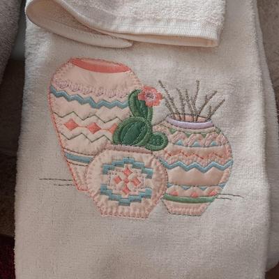 SETS OF BATH TOWELS