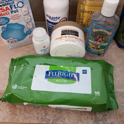 VARIETY OF TOILETRIES