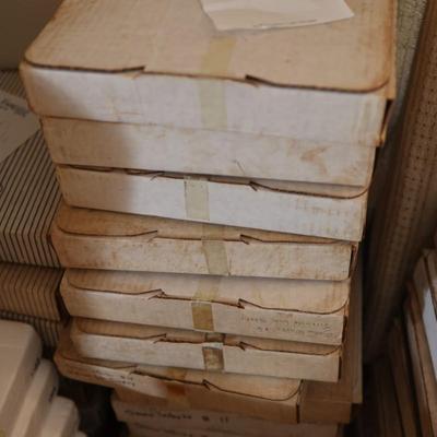 Walt Disney "Snow White" KNOWLES - Set of 12 Collector Plates with Certificates