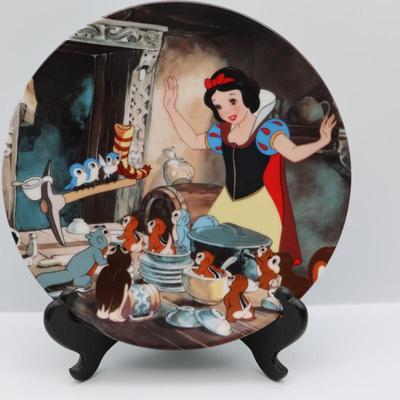 Walt Disney "Snow White" KNOWLES - Set of 12 Collector Plates with Certificates