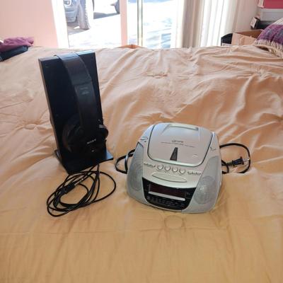 IHOME AND SONY HEADPHONES PLUS GPX STEREO/CD PLAYER