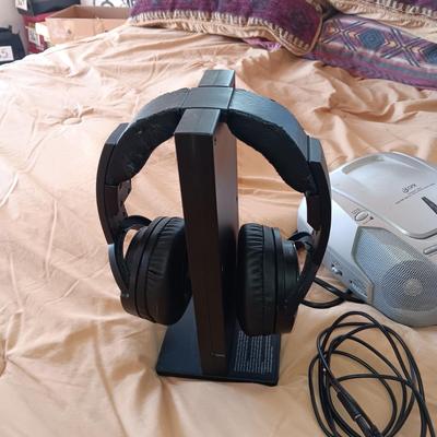 IHOME AND SONY HEADPHONES PLUS GPX STEREO/CD PLAYER
