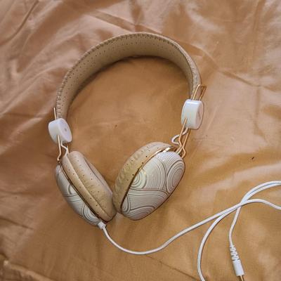 IHOME AND SONY HEADPHONES PLUS GPX STEREO/CD PLAYER