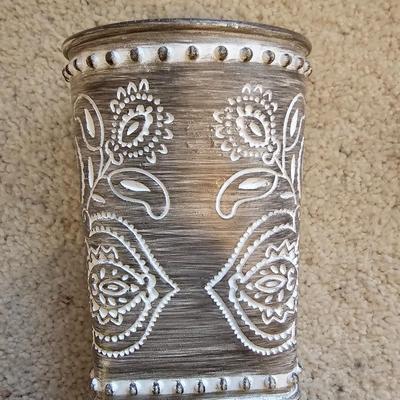 Bathroom accessories - Trash can - Holmes Humidifier - soap dispenser and more