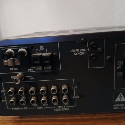 Vintage JVC FM/AM Computer controlled Receiver with Bose Speakers and subwoofer