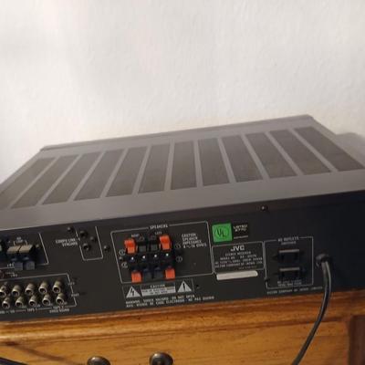 Vintage JVC FM/AM Computer controlled Receiver with Bose Speakers and subwoofer