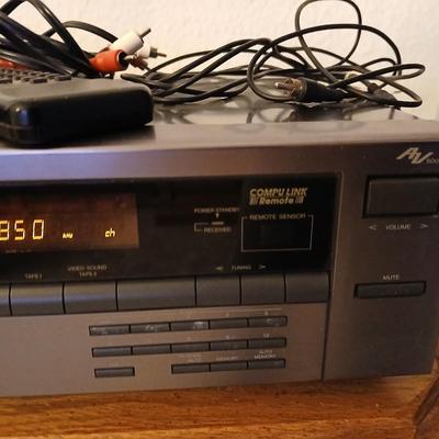 Vintage JVC FM/AM Computer controlled Receiver with Bose Speakers and subwoofer