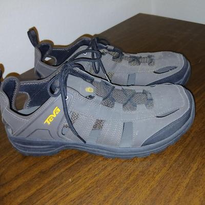 Teva Kitling Men's Sandals Brown Slip on Outdoor Hiking Shoes Size 13