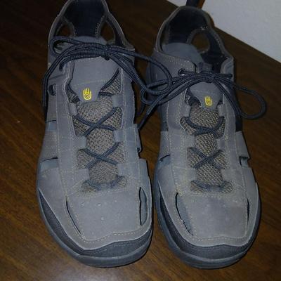 Teva Kitling Men's Sandals Brown Slip on Outdoor Hiking Shoes Size 13