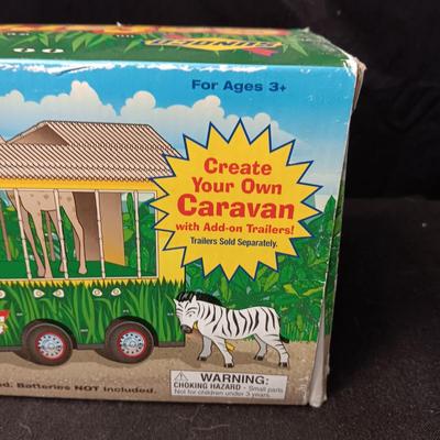 NEW SAFARI SHUTTLE TOY WITH LIGHTS AND SOUNDS