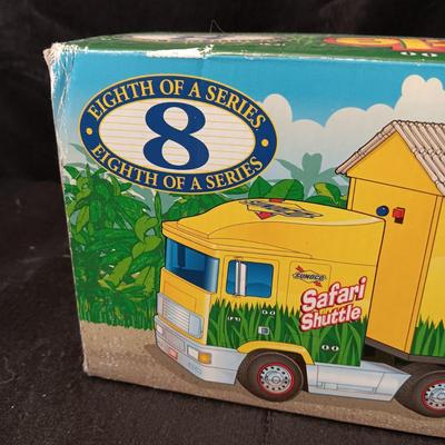 NEW SAFARI SHUTTLE TOY WITH LIGHTS AND SOUNDS