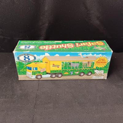 NEW SAFARI SHUTTLE TOY WITH LIGHTS AND SOUNDS